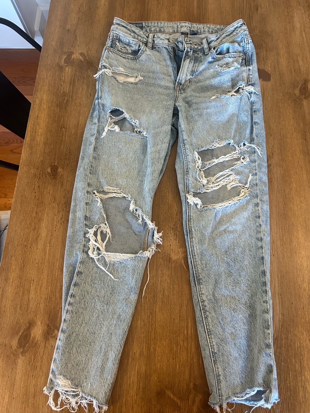 American Eagle Outfitters Light Blue Distressed Strigid Mom Jeans